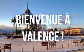 Appartement Moderne Neuf F2 Centre Ville